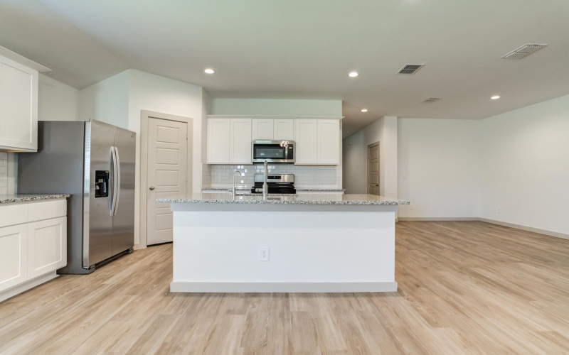 2922 134th Street, Lubbock, TX 79423, 4 Habitaciones Habitaciones , ,3 BañosBaños,Residential,En Venta,2922 134th Street,202558531