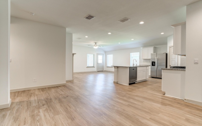 2922 134th Street, Lubbock, TX 79423, 4 Habitaciones Habitaciones , ,3 BañosBaños,Residential,En Venta,2922 134th Street,202558531