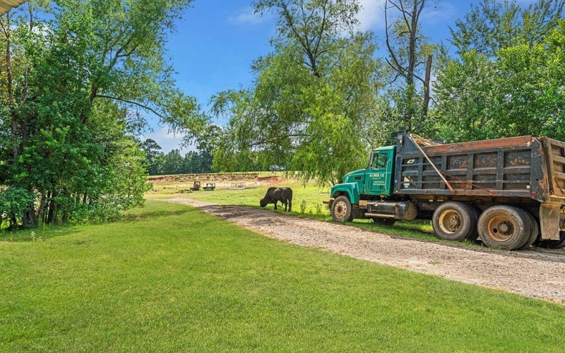 9429 FM 83, Pineland, TX 75968, 2 Bedrooms Bedrooms, ,1 BathroomBathrooms,Residential,For Sale,9429 FM 83,5105786
