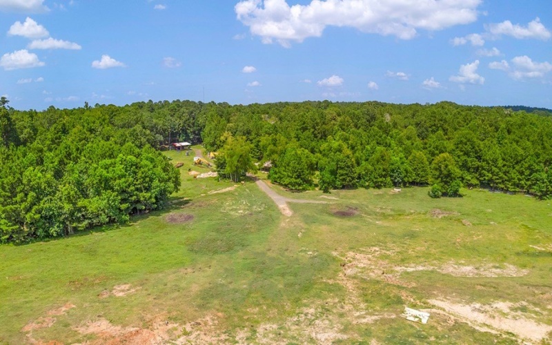9429 FM 83, Pineland, TX 75968, 2 Bedrooms Bedrooms, ,1 BathroomBathrooms,Residential,For Sale,9429 FM 83,5105786