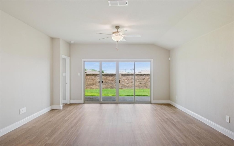 3317 Pat Mayse Drive, Farmersville, TX 75442, 3 Habitaciones Habitaciones , ,2 BañosBaños,Residential,En Venta,3317 Pat Mayse Drive,21016653