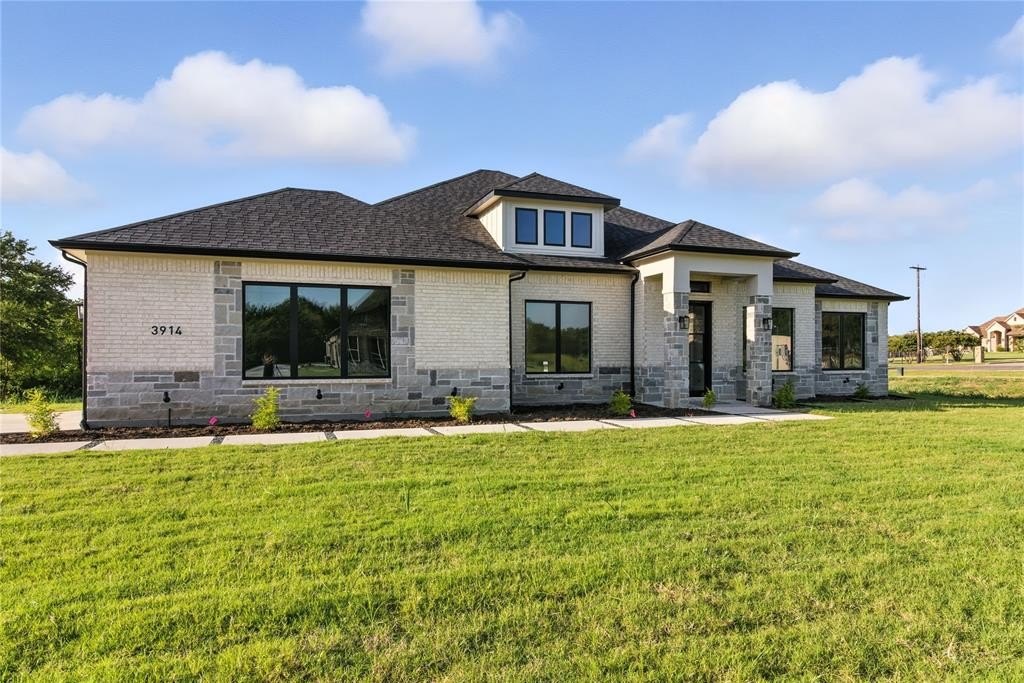 3914 Southern Oaks Drive, Royse City, TX 75189, 4 Habitaciones Habitaciones , ,3 BañosBaños,Residential,En Venta,3914 Southern Oaks Drive,0,20998925