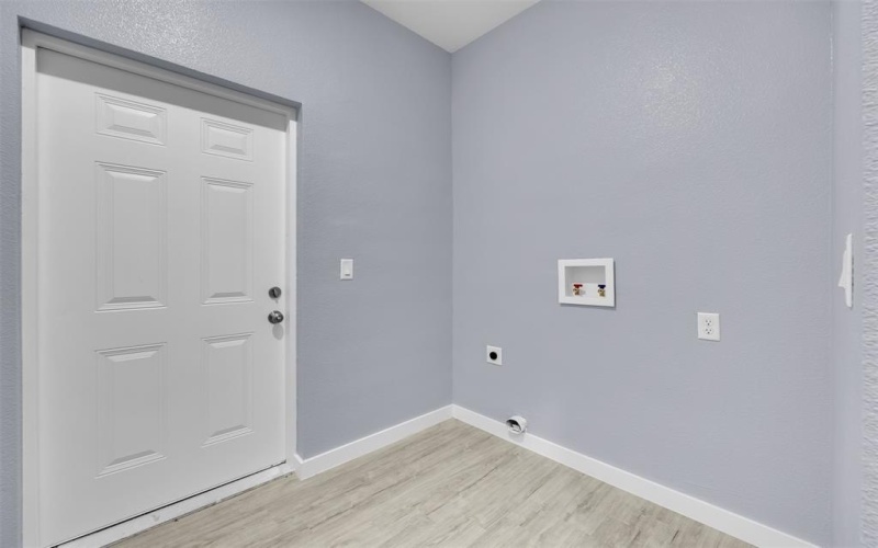 409 N Dallas Street, Rice, TX 75155, 3 Bedrooms Bedrooms, ,2 BathroomsBathrooms,Residential,For Sale,409 N Dallas Street,0,21012380