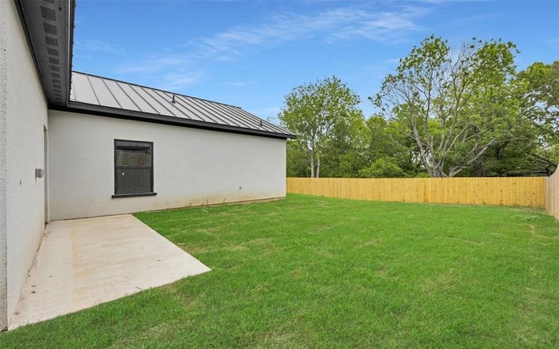 409 N Dallas Street, Rice, TX 75155, 3 Bedrooms Bedrooms, ,2 BathroomsBathrooms,Residential,For Sale,409 N Dallas Street,0,21012380