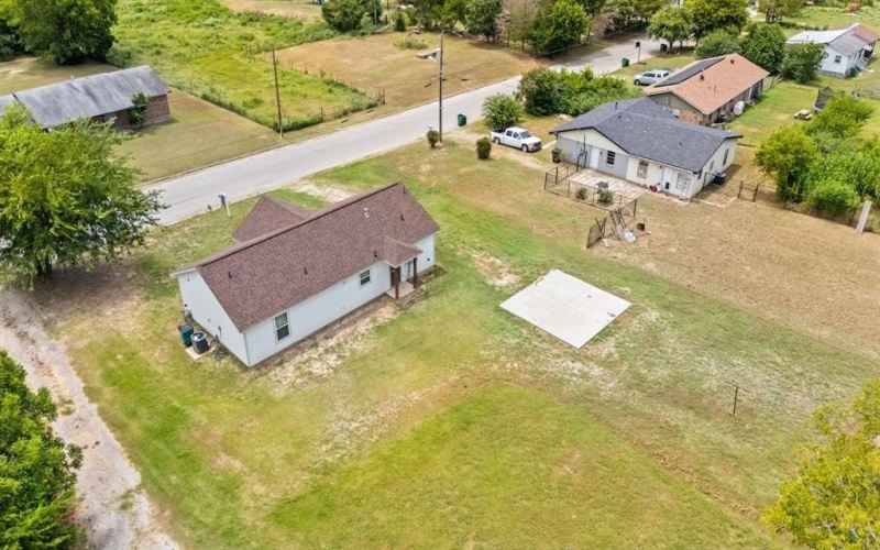 627 W 9th Street, Kemp, TX 75143, 3 Bedrooms Bedrooms, ,2 BathroomsBathrooms,Residential,For Sale,627 W 9th Street,0,21012801
