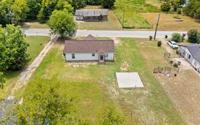 627 W 9th Street, Kemp, TX 75143, 3 Bedrooms Bedrooms, ,2 BathroomsBathrooms,Residential,For Sale,627 W 9th Street,0,21012801