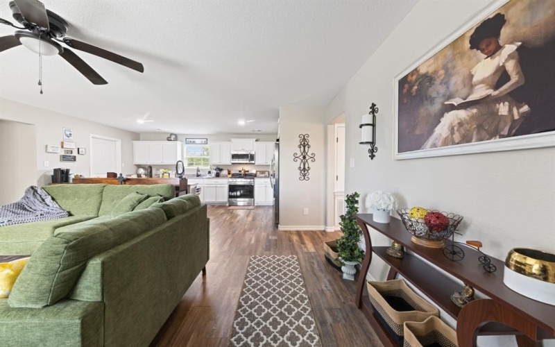 627 W 9th Street, Kemp, TX 75143, 3 Bedrooms Bedrooms, ,2 BathroomsBathrooms,Residential,For Sale,627 W 9th Street,0,21012801