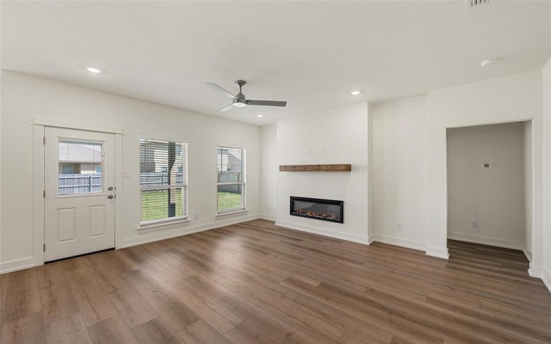 11313 Patera Street, Waco, TX 76655, 3 Bedrooms Bedrooms, ,2 BathroomsBathrooms,Residential,For Sale,11313 Patera Street,0,21013696