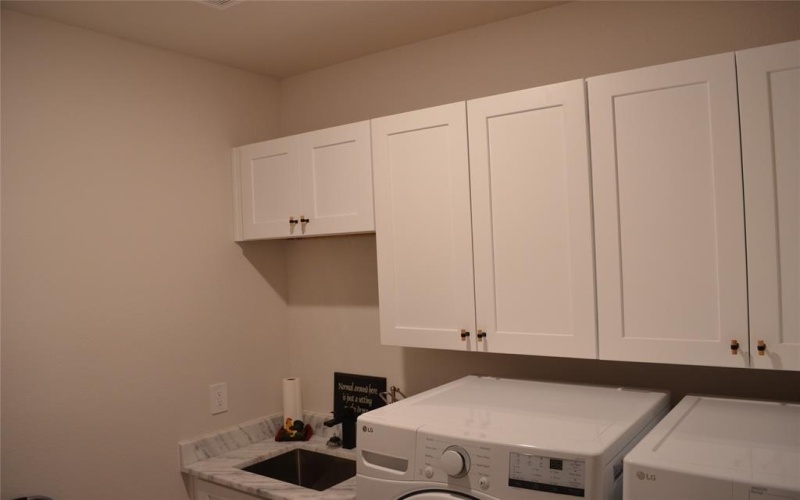 5402 Lamota Court, Granbury, TX 76048, 3 Bedrooms Bedrooms, ,2 BathroomsBathrooms,Residential,For Sale,5402 Lamota Court,0,21014427
