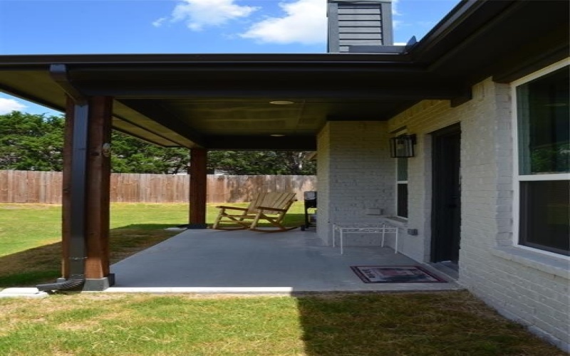 5402 Lamota Court, Granbury, TX 76048, 3 Bedrooms Bedrooms, ,2 BathroomsBathrooms,Residential,For Sale,5402 Lamota Court,0,21014427