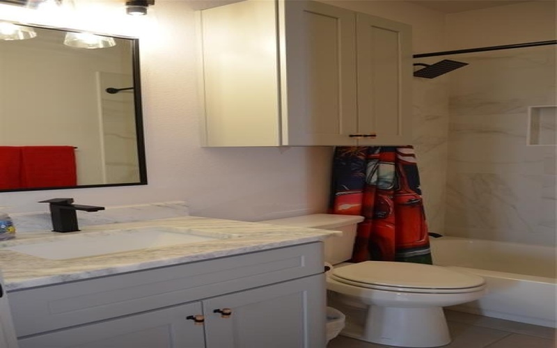 5402 Lamota Court, Granbury, TX 76048, 3 Bedrooms Bedrooms, ,2 BathroomsBathrooms,Residential,For Sale,5402 Lamota Court,0,21014427