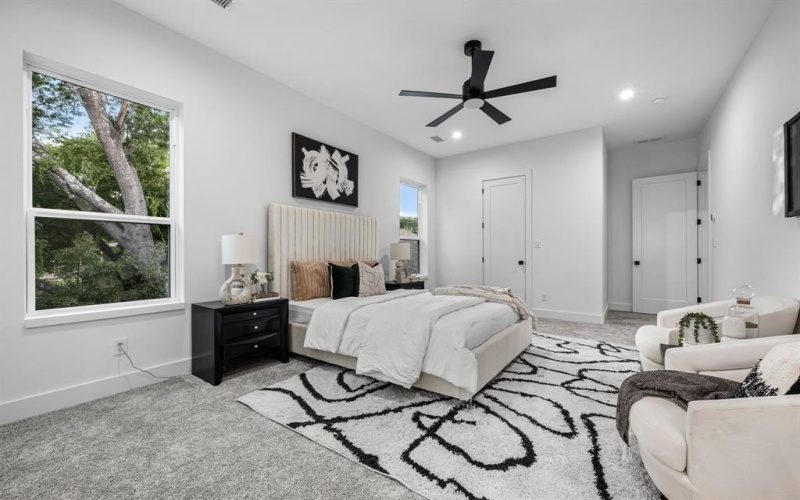 814 W 10th Street, Dallas, TX 75208, 3 Bedrooms Bedrooms, ,2 BathroomsBathrooms,Residential,For Sale,814 W 10th Street,0,21015094