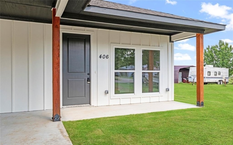 406 Depot Street, Whitesboro, TX 76273, 3 Habitaciones Habitaciones , ,2 BañosBaños,Residential,En Venta,406 Depot Street,21016144
