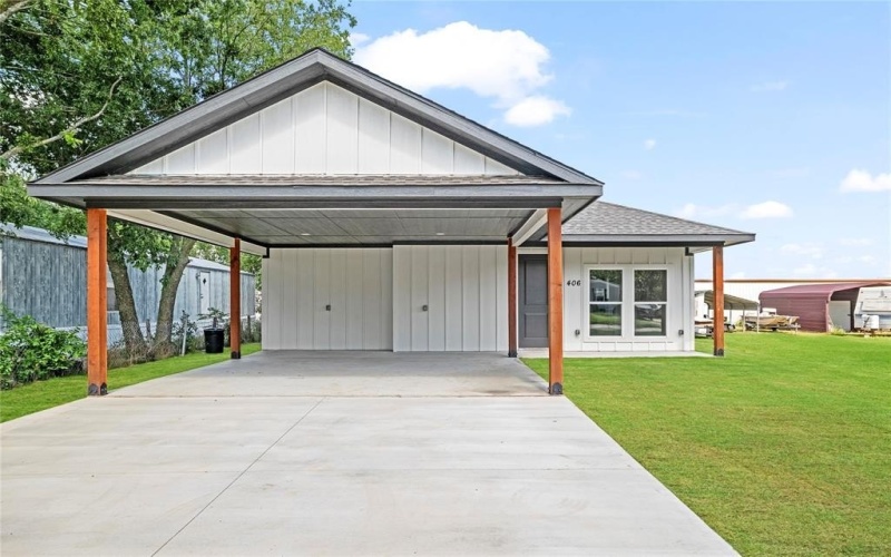 406 Depot Street, Whitesboro, TX 76273, 3 Habitaciones Habitaciones , ,2 BañosBaños,Residential,En Venta,406 Depot Street,21016144