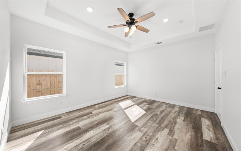 510 Washington Street, Ennis, TX 75119, 3 Bedrooms Bedrooms, ,2 BathroomsBathrooms,Residential,For Sale,510 Washington Street,21016253