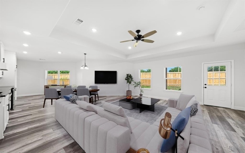 510 Washington Street, Ennis, TX 75119, 3 Bedrooms Bedrooms, ,2 BathroomsBathrooms,Residential,For Sale,510 Washington Street,21016253