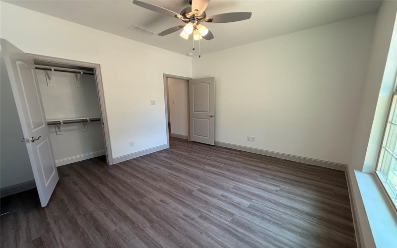 114 Seminole Cove, Lake Kiowa, TX 76240, 4 Bedrooms Bedrooms, ,3 BathroomsBathrooms,Residential,For Sale,114 Seminole Cove,0,21016351