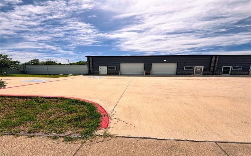 600 S Cherry Lane #C, White Settlement, TX 76108, ,Otro,En Venta,600 S Cherry Lane,21016463