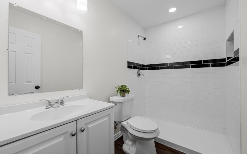 924 E TITUS, Mexia, TX 76667, 3 Habitaciones Habitaciones , ,2 BañosBaños,Residential,En Venta,924 E TITUS,21016511