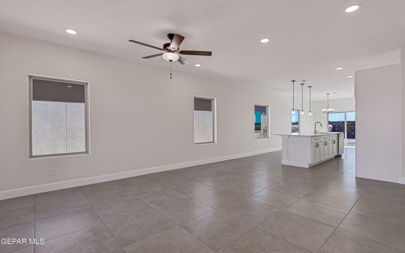 7340 John Gerald Way, El Paso, TX 79934, 3 Habitaciones Habitaciones , ,1 BañoBaños,Residential,En Venta,7340 John Gerald Way,0,910546