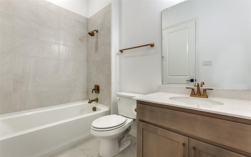 7581 Laburnam Road, Dallas, TX 75228, 3 Bedrooms Bedrooms, ,3 BathroomsBathrooms,Residential,For Sale,7581 Laburnam Road,0,21016772