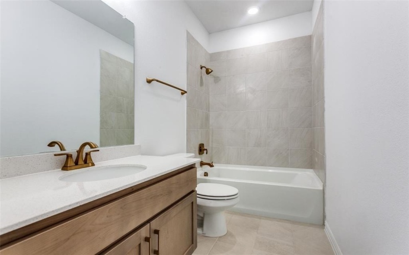 7581 Laburnam Road, Dallas, TX 75228, 3 Bedrooms Bedrooms, ,3 BathroomsBathrooms,Residential,For Sale,7581 Laburnam Road,0,21016772