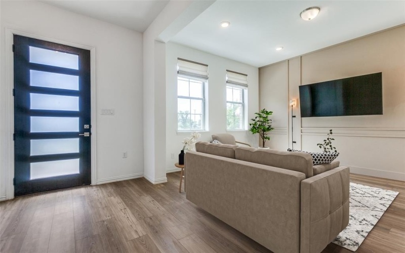 7581 Laburnam Road, Dallas, TX 75228, 3 Bedrooms Bedrooms, ,3 BathroomsBathrooms,Residential,For Sale,7581 Laburnam Road,0,21016772