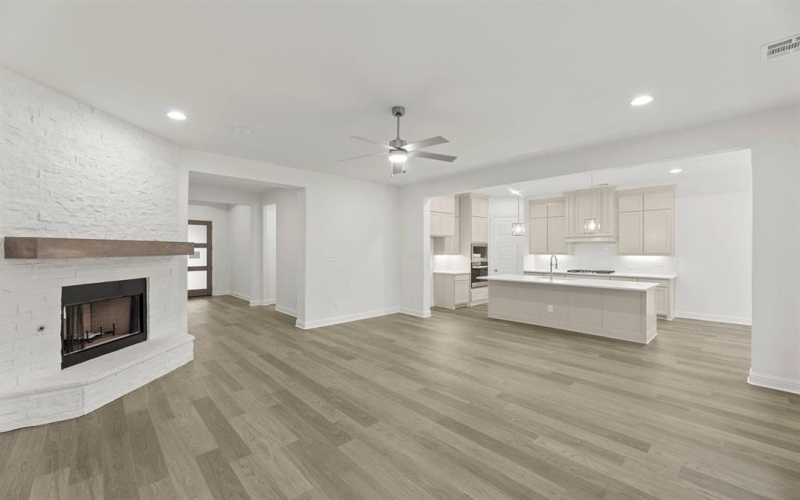 217 Silo Drive, Midlothian, TX 76065, 4 Habitaciones Habitaciones , ,2 BañosBaños,Residential,En Venta,217 Silo Drive,0,21016803