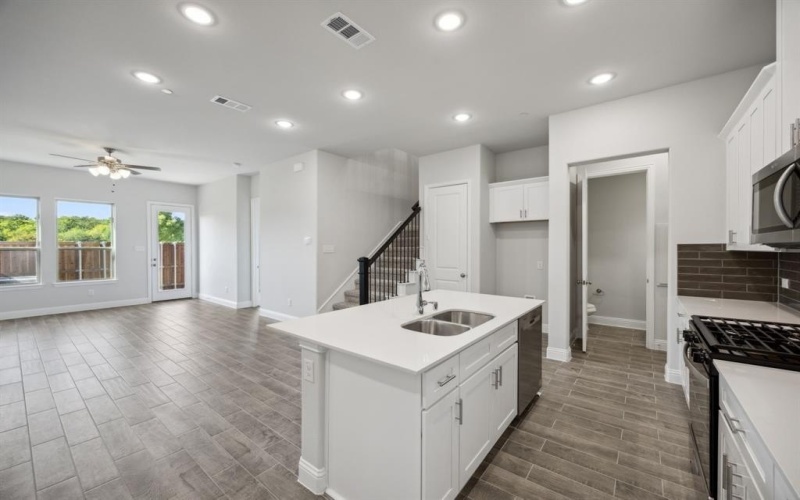 817 Heart Reef Road, Plano, TX 75075, 4 Habitaciones Habitaciones , ,3 BañosBaños,Residential,En Venta,817 Heart Reef Road,0,21016832