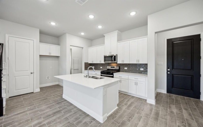 817 Heart Reef Road, Plano, TX 75075, 4 Habitaciones Habitaciones , ,3 BañosBaños,Residential,En Venta,817 Heart Reef Road,0,21016832