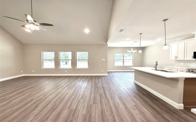 110 Seminole Cove, Lake Kiowa, TX 76240, 3 Bedrooms Bedrooms, ,2 BathroomsBathrooms,Residential,For Sale,110 Seminole Cove,0,21016924