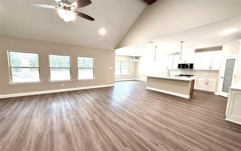 110 Seminole Cove, Lake Kiowa, TX 76240, 3 Bedrooms Bedrooms, ,2 BathroomsBathrooms,Residential,For Sale,110 Seminole Cove,0,21016924