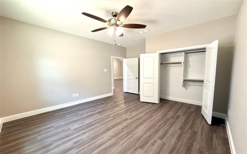 110 Seminole Cove, Lake Kiowa, TX 76240, 3 Bedrooms Bedrooms, ,2 BathroomsBathrooms,Residential,For Sale,110 Seminole Cove,0,21016924