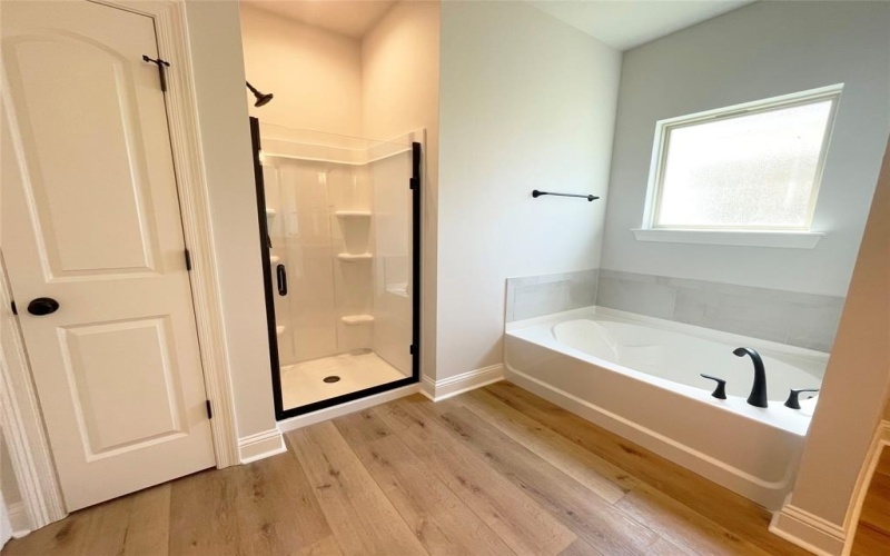 760 Venecia Drive, Bossier City, LA 71111, 3 Habitaciones Habitaciones , ,2 BañosBaños,Residential,En Venta,760 Venecia Drive,0,21017080