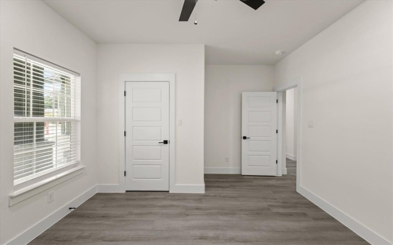 3505 Thannisch Avenue, Fort Worth, TX 76105, 4 Bedrooms Bedrooms, ,2 BathroomsBathrooms,Residential,For Sale,3505 Thannisch Avenue,21017162
