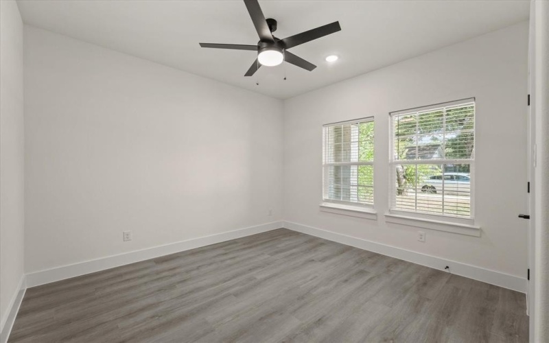 3505 Thannisch Avenue, Fort Worth, TX 76105, 4 Bedrooms Bedrooms, ,2 BathroomsBathrooms,Residential,For Sale,3505 Thannisch Avenue,21017162