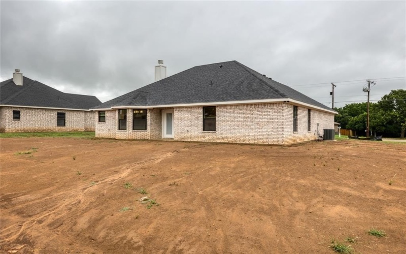 1607 W College Street, Jacksboro, TX 76458, 4 Bedrooms Bedrooms, ,2 BathroomsBathrooms,Residential,For Sale,1607 W College Street,21017277