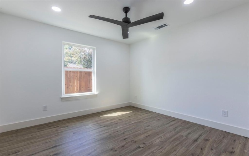 1025 Kane Street, Bellmead, TX 76705, 3 Habitaciones Habitaciones , ,2 BañosBaños,Residential,En Venta,1025 Kane Street,21017288
