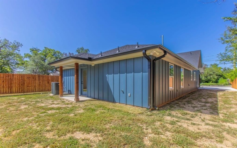 1025 Kane Street, Bellmead, TX 76705, 3 Habitaciones Habitaciones , ,2 BañosBaños,Residential,En Venta,1025 Kane Street,21017288