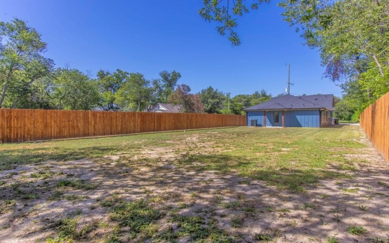 1025 Kane Street, Bellmead, TX 76705, 3 Habitaciones Habitaciones , ,2 BañosBaños,Residential,En Venta,1025 Kane Street,21017288