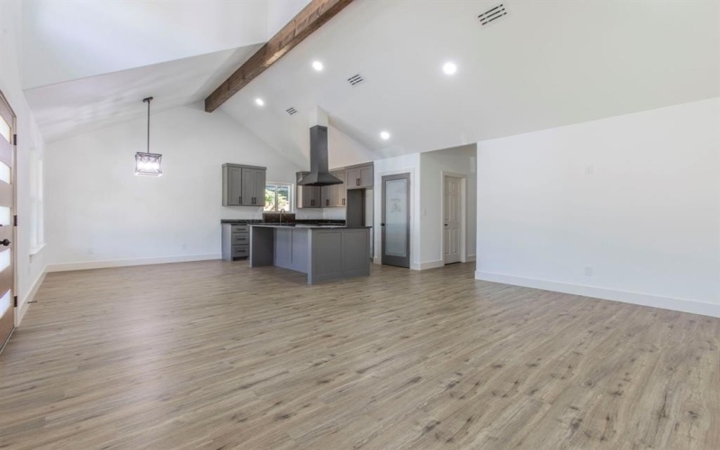 1025 Kane Street, Bellmead, TX 76705, 3 Habitaciones Habitaciones , ,2 BañosBaños,Residential,En Venta,1025 Kane Street,21017288