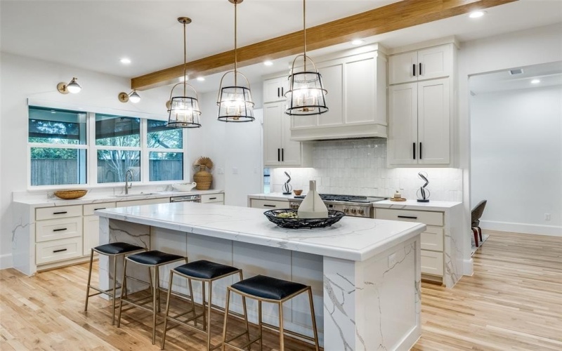 1511 Tranquilla Drive, Dallas, TX 75218, 4 Bedrooms Bedrooms, ,5 BathroomsBathrooms,Residential,For Sale,1511 Tranquilla Drive,0,21017325