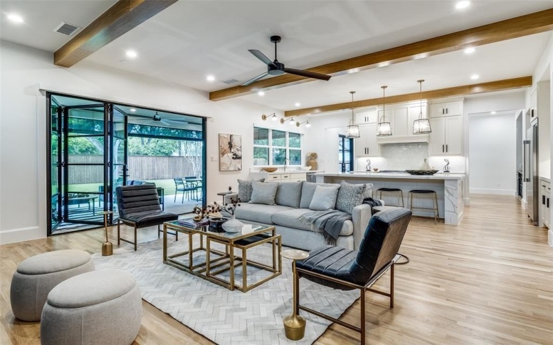1511 Tranquilla Drive, Dallas, TX 75218, 4 Bedrooms Bedrooms, ,5 BathroomsBathrooms,Residential,For Sale,1511 Tranquilla Drive,0,21017325