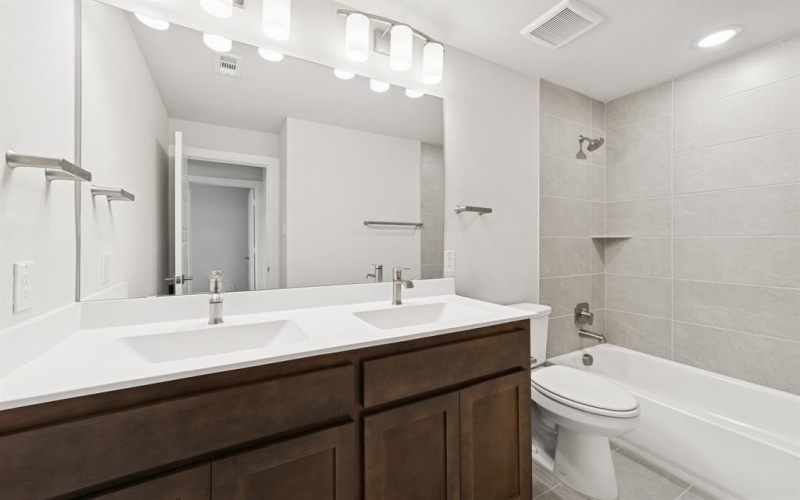 4224 Palomino Road, Aubrey, TX 76227, 4 Bedrooms Bedrooms, ,3 BathroomsBathrooms,Residential,For Sale,4224 Palomino Road,0,21017404