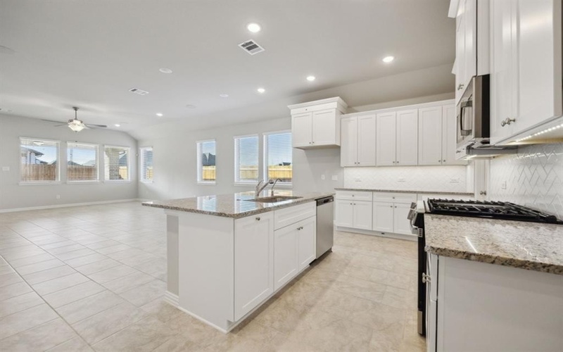 10332 Dittany Lane, Fort Worth, TX 76036, 3 Bedrooms Bedrooms, ,2 BathroomsBathrooms,Residential,For Sale,10332 Dittany Lane,0,21017407