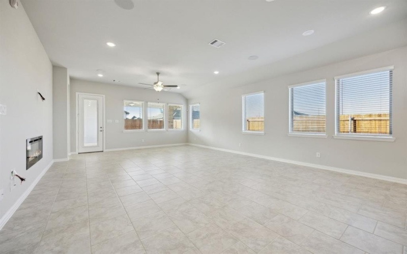 10332 Dittany Lane, Fort Worth, TX 76036, 3 Bedrooms Bedrooms, ,2 BathroomsBathrooms,Residential,For Sale,10332 Dittany Lane,0,21017407