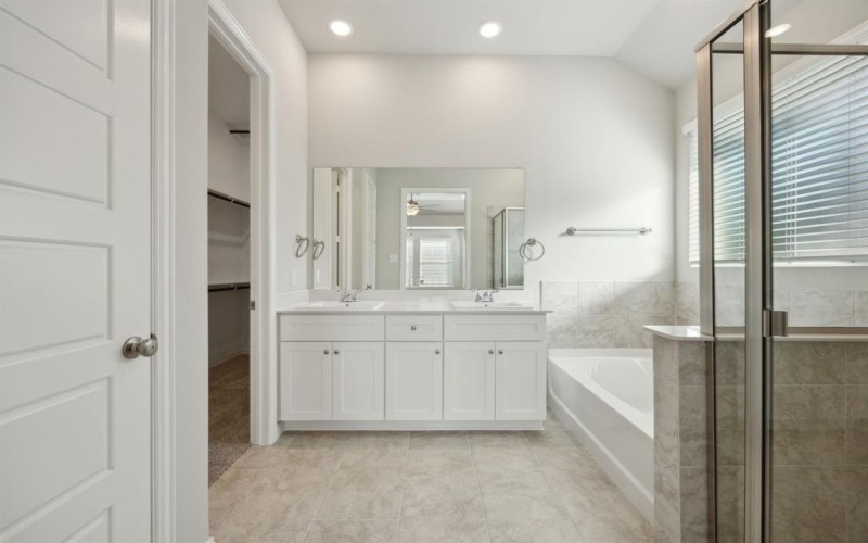 10332 Dittany Lane, Fort Worth, TX 76036, 3 Bedrooms Bedrooms, ,2 BathroomsBathrooms,Residential,For Sale,10332 Dittany Lane,0,21017407