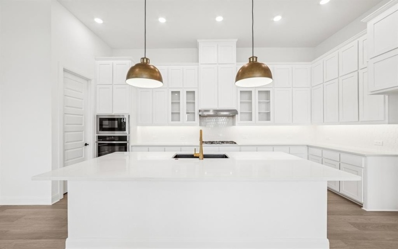 1005 Peach Blossom Avenue, Crowley, TX 76036, 3 Habitaciones Habitaciones , ,2 BañosBaños,Residential,En Venta,1005 Peach Blossom Avenue,0,21017471