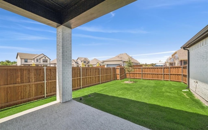 1005 Peach Blossom Avenue, Crowley, TX 76036, 3 Habitaciones Habitaciones , ,2 BañosBaños,Residential,En Venta,1005 Peach Blossom Avenue,0,21017471