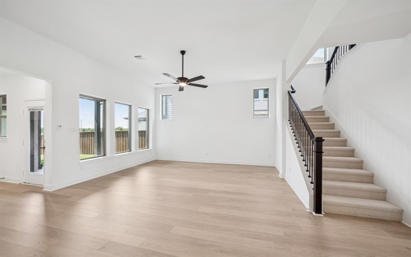 1056 Hackberry Emperor Street, Crowley, TX 76036, 4 Habitaciones Habitaciones , ,3 BañosBaños,Residential,En Venta,1056 Hackberry Emperor Street,0,21017546